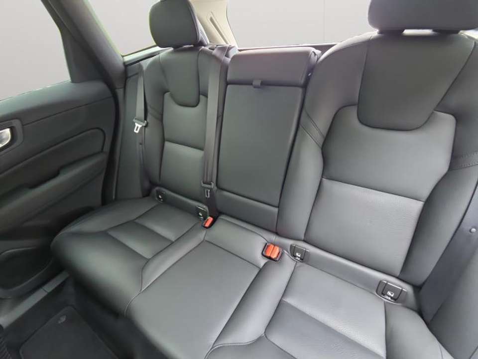 Volvo XC60 - Imagem 13