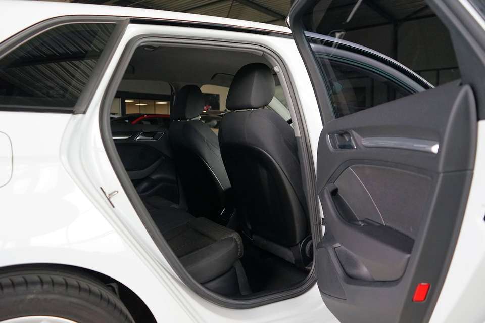 Car picture 8