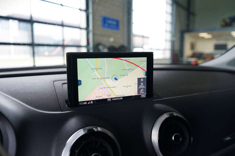 Car picture 10