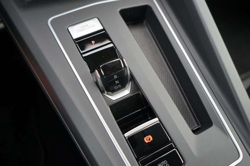 Car picture 11