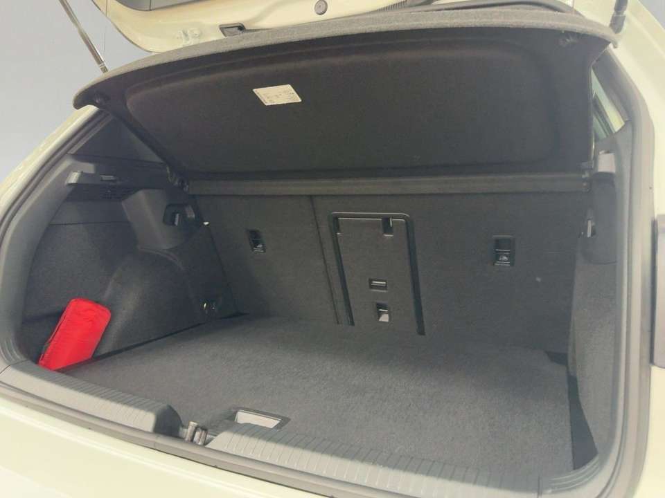 Car picture 6