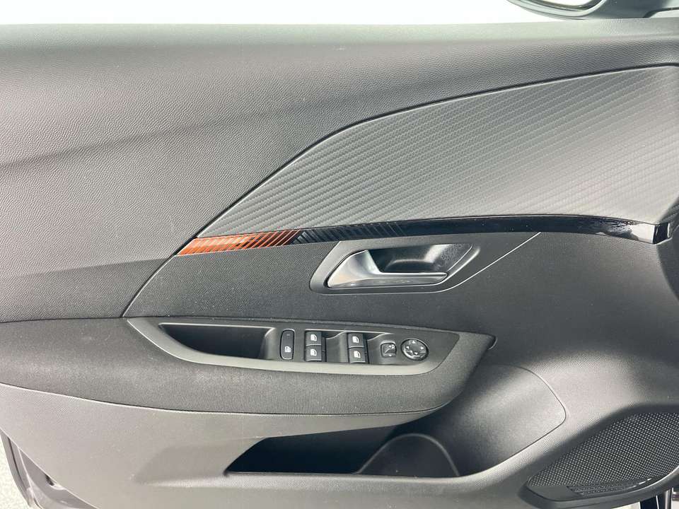 Peugeot 208 - Imagem 11