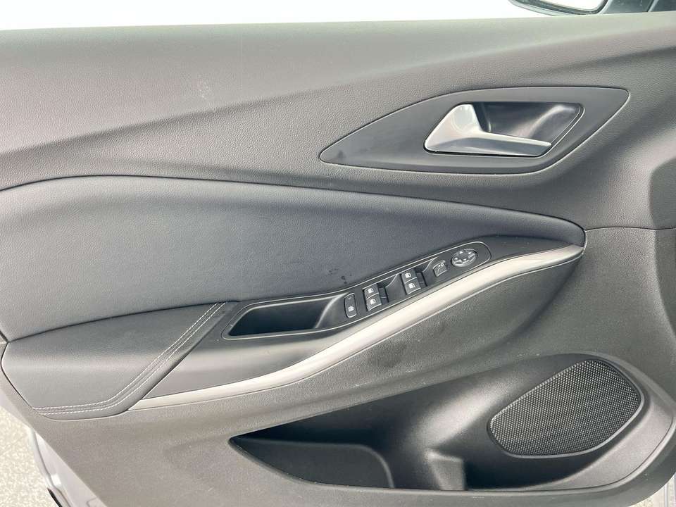 Car picture 11