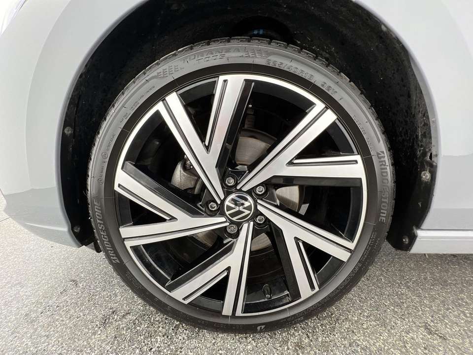Volkswagen Golf - Imagem 6