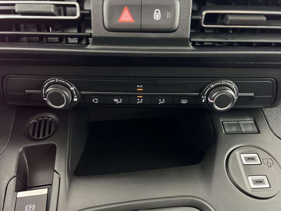Car picture 14