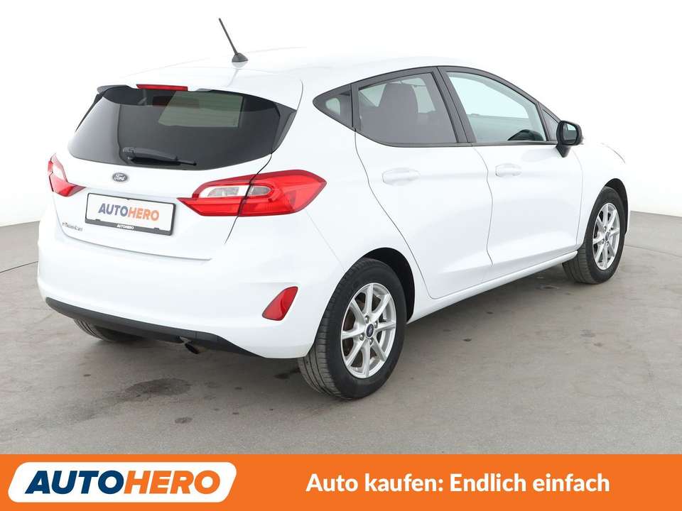 Ford Fiesta - Imagem 6