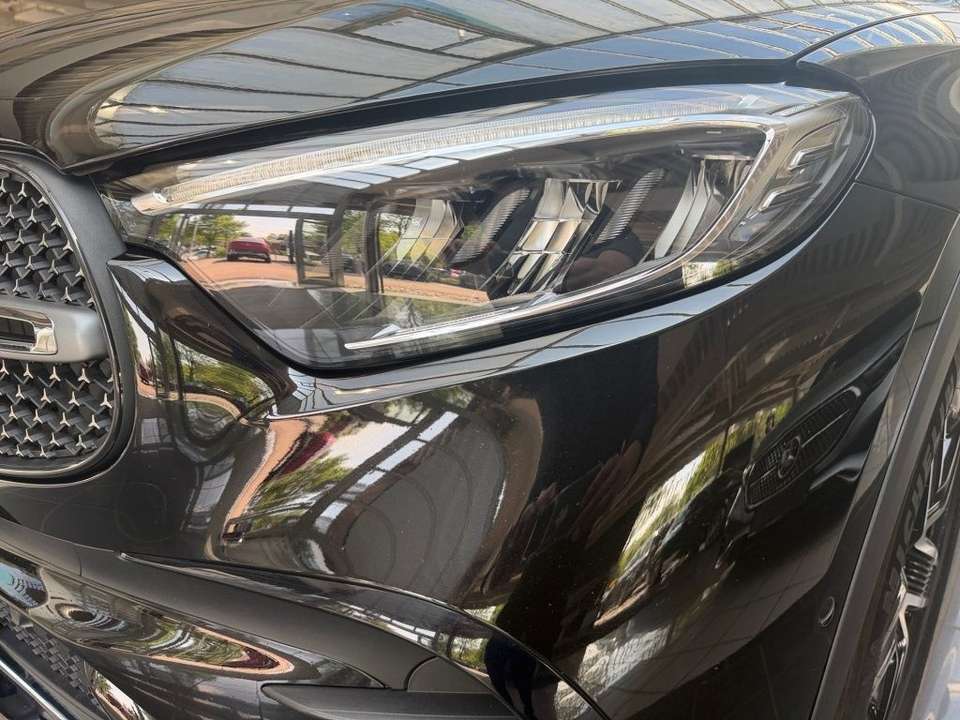 Mercedes-Benz GLC 200 - Imagem 2
