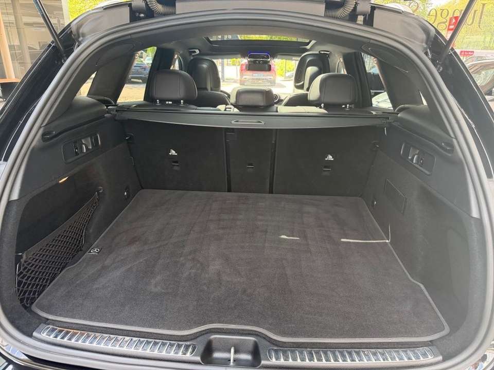 Mercedes-Benz GLC 200 - Imagem 8