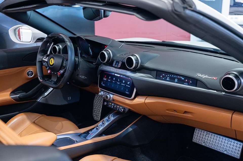 Ferrari Portofino - Imagem 11