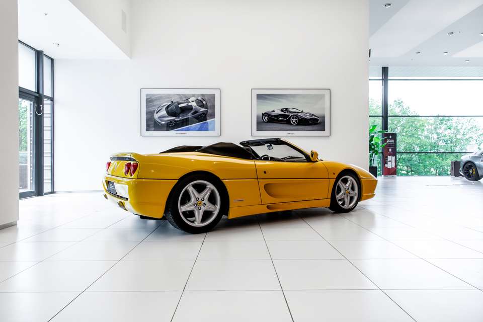 Car picture 3