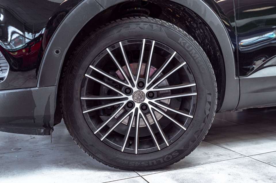 Car picture 11
