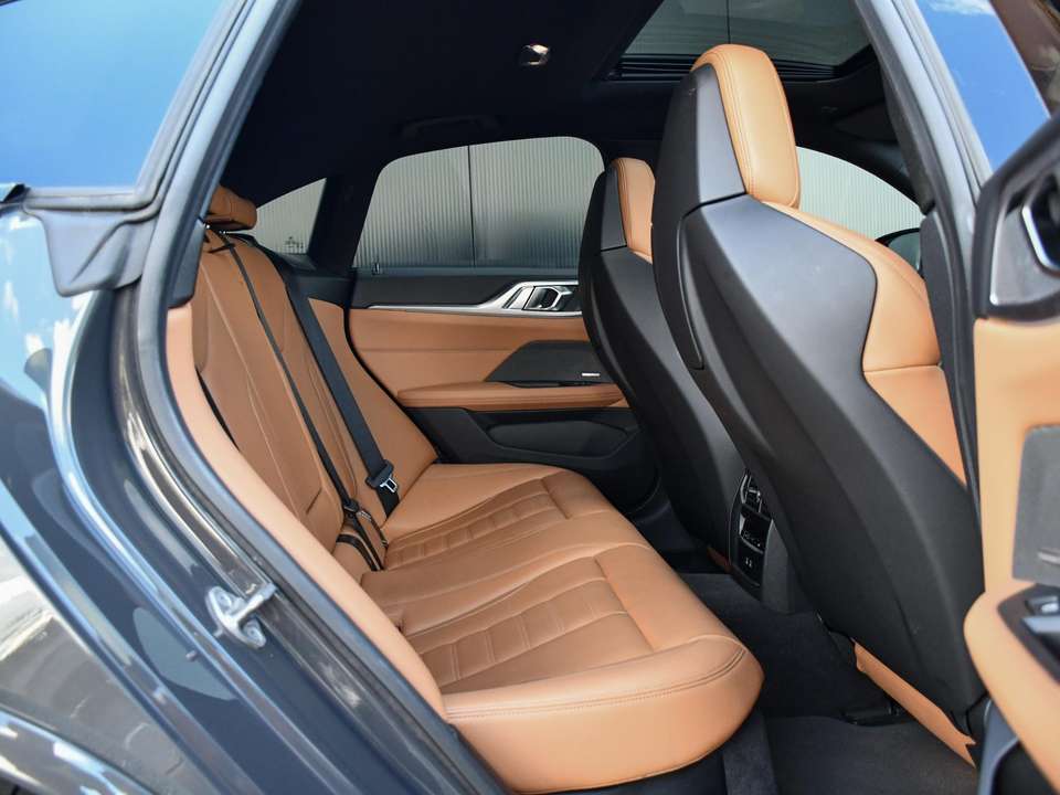Car picture 9