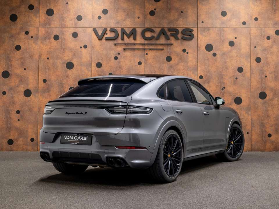 Porsche Cayenne - Imagem 5