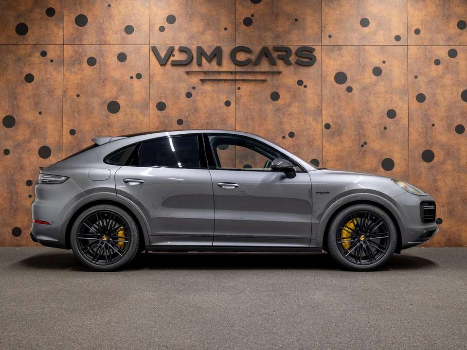 Porsche Cayenne - Imagem 6