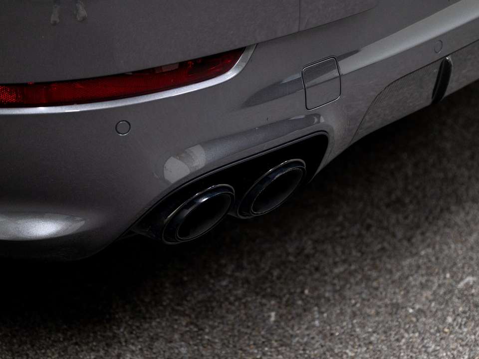 Porsche Cayenne - Imagem 12
