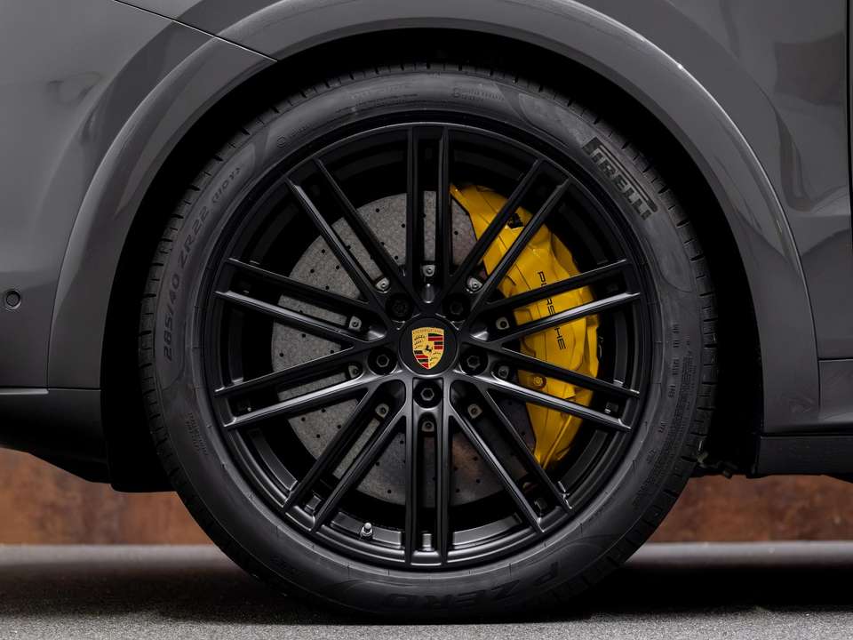 Porsche Cayenne - Imagem 15