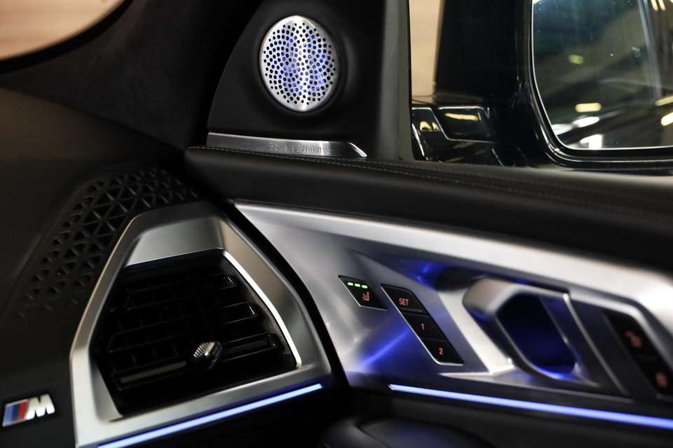 Car picture 16