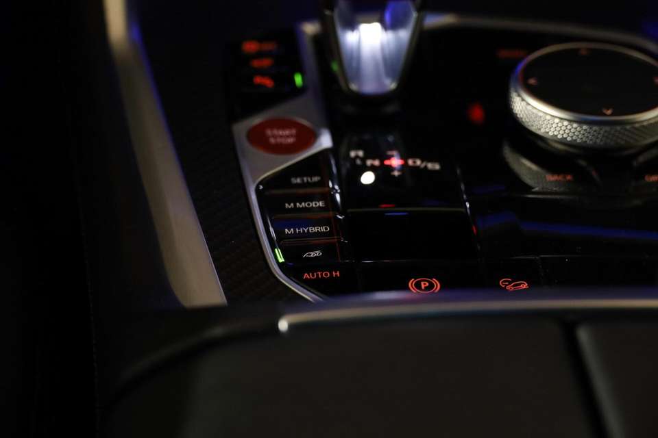 Car picture 18