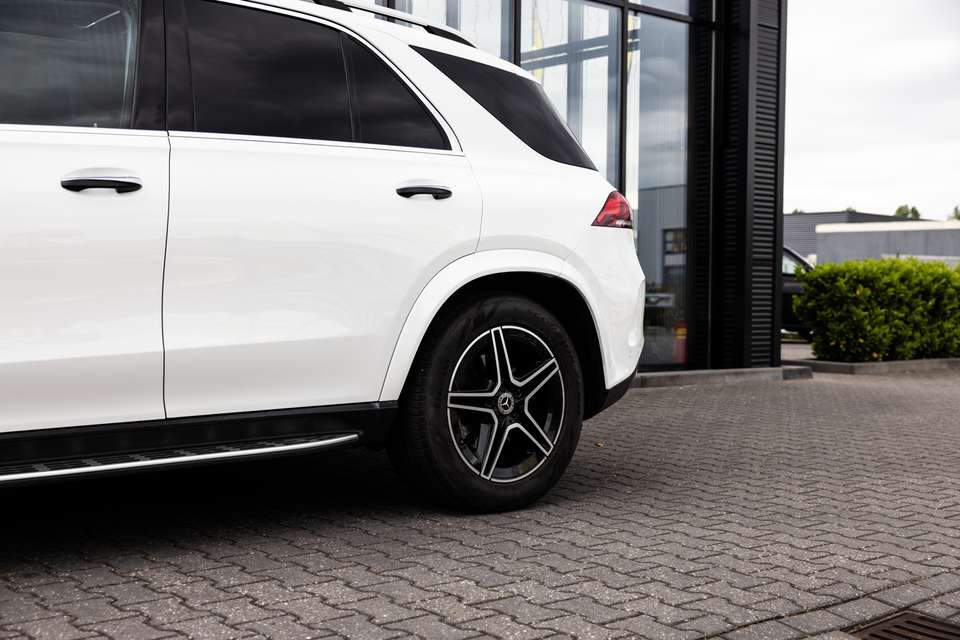 Car picture 5