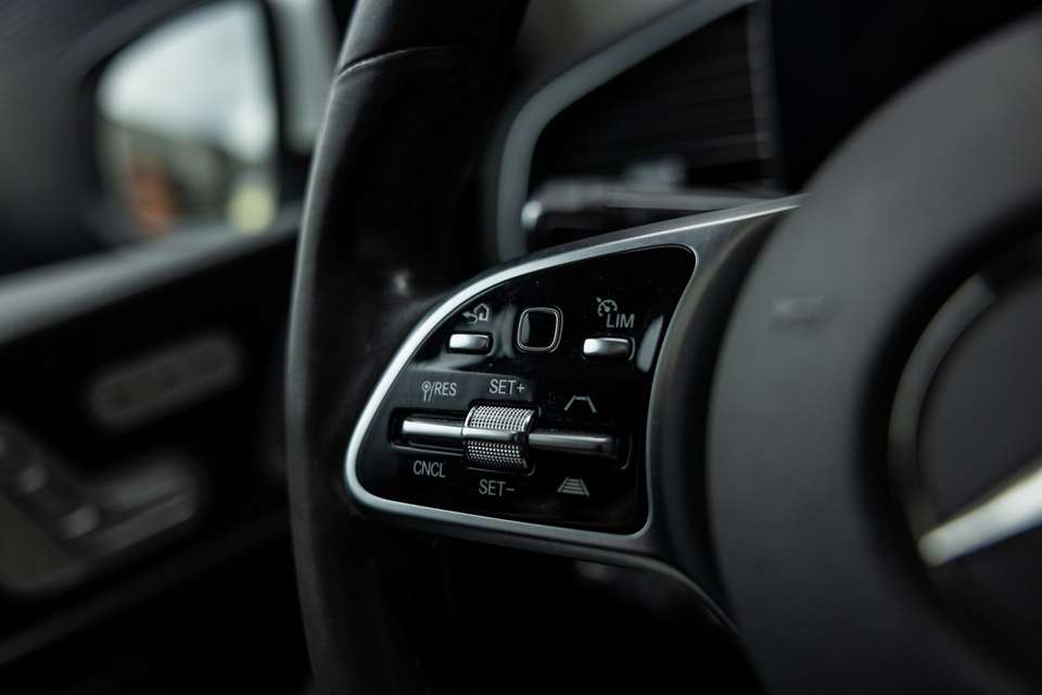 Car picture 19