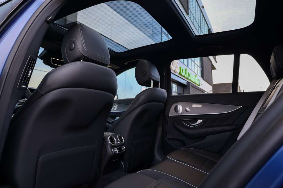 Car picture 9