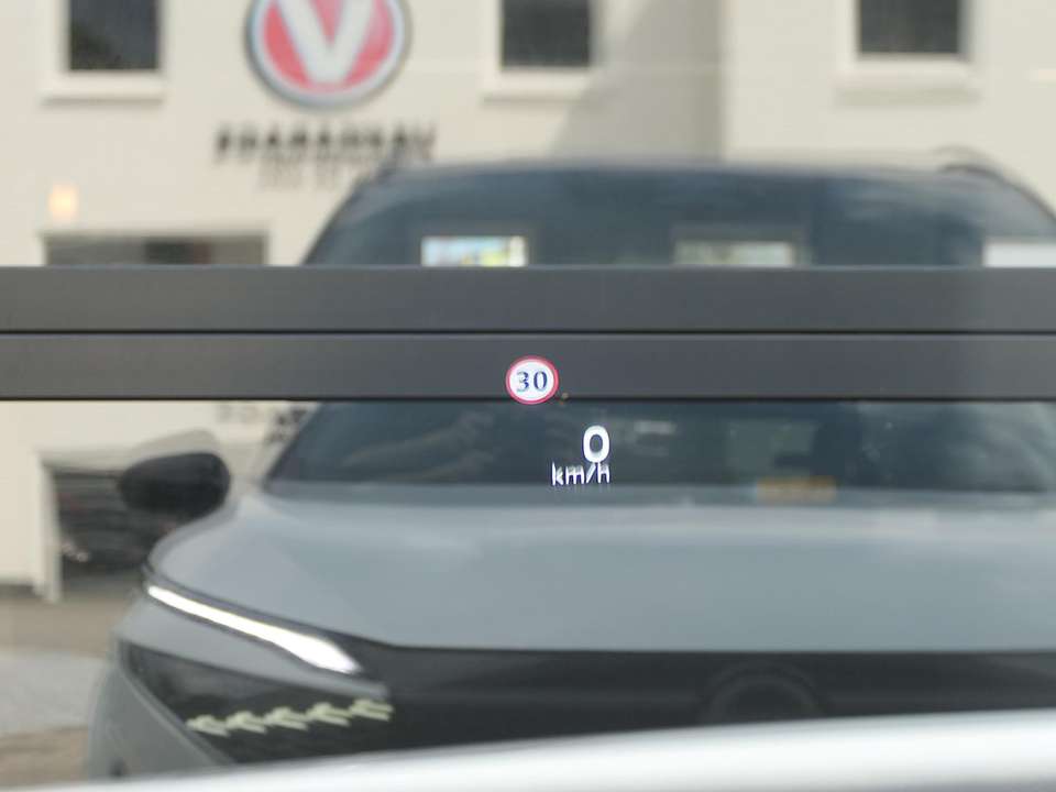Car picture 8