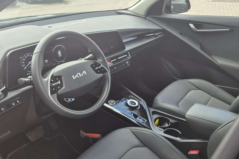 Car picture 9