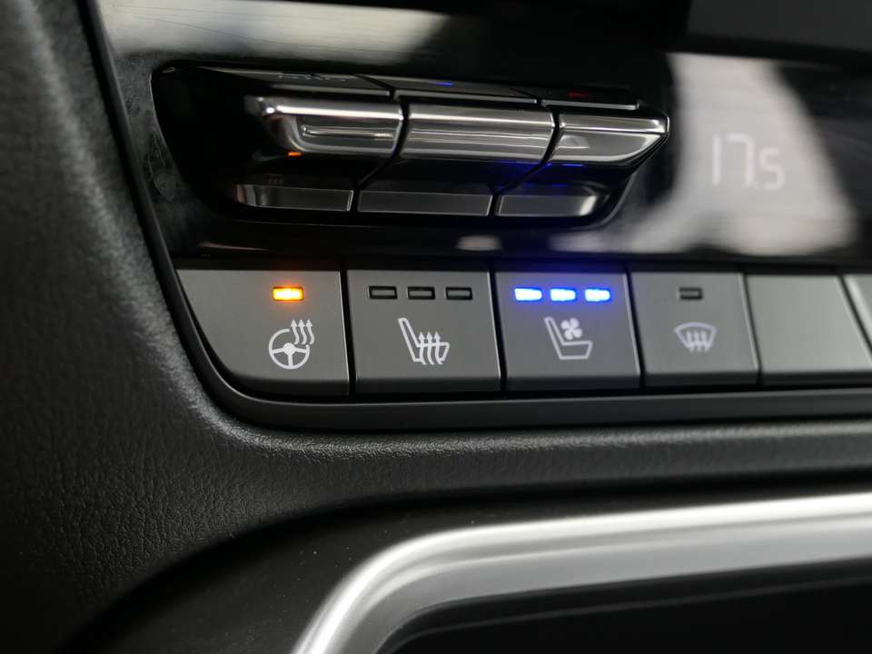 Car picture 10