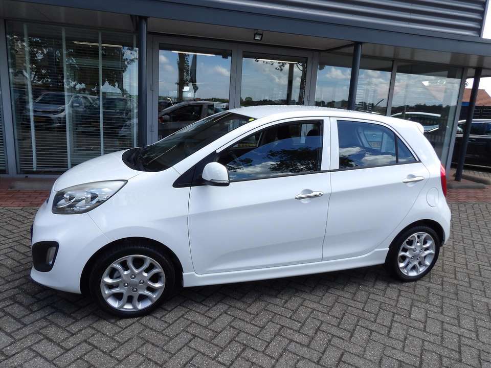 Car picture 2
