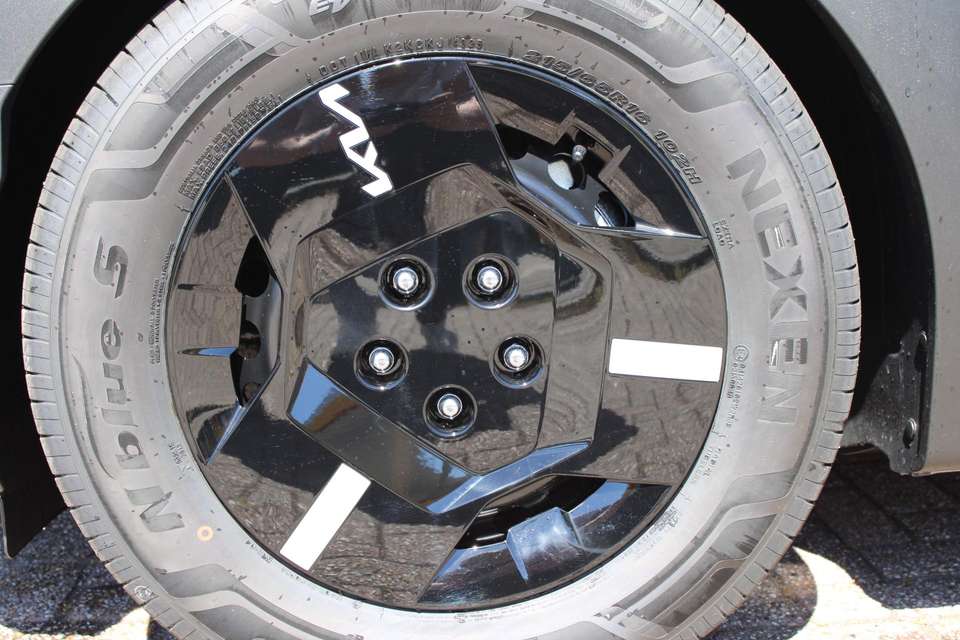 Car picture 6