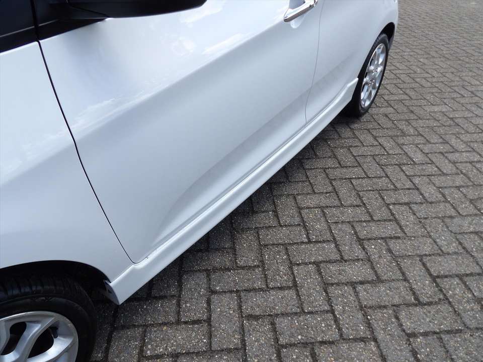 Car picture 10