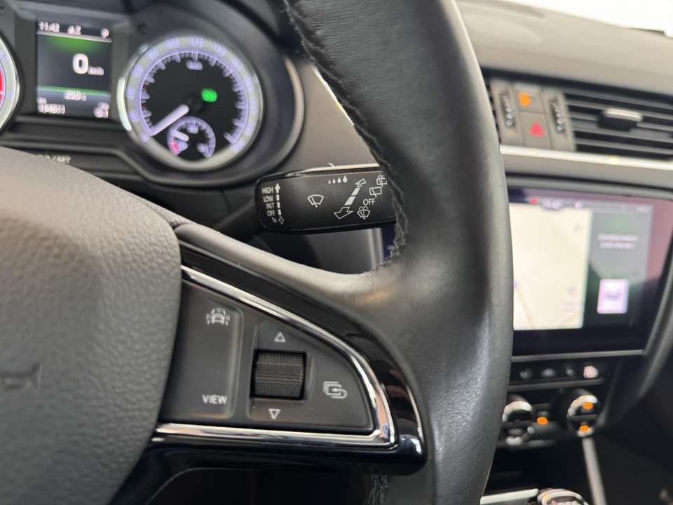 Car picture 18