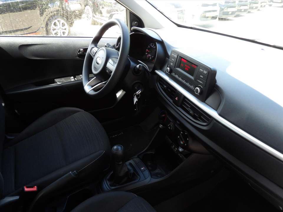 Car picture 19