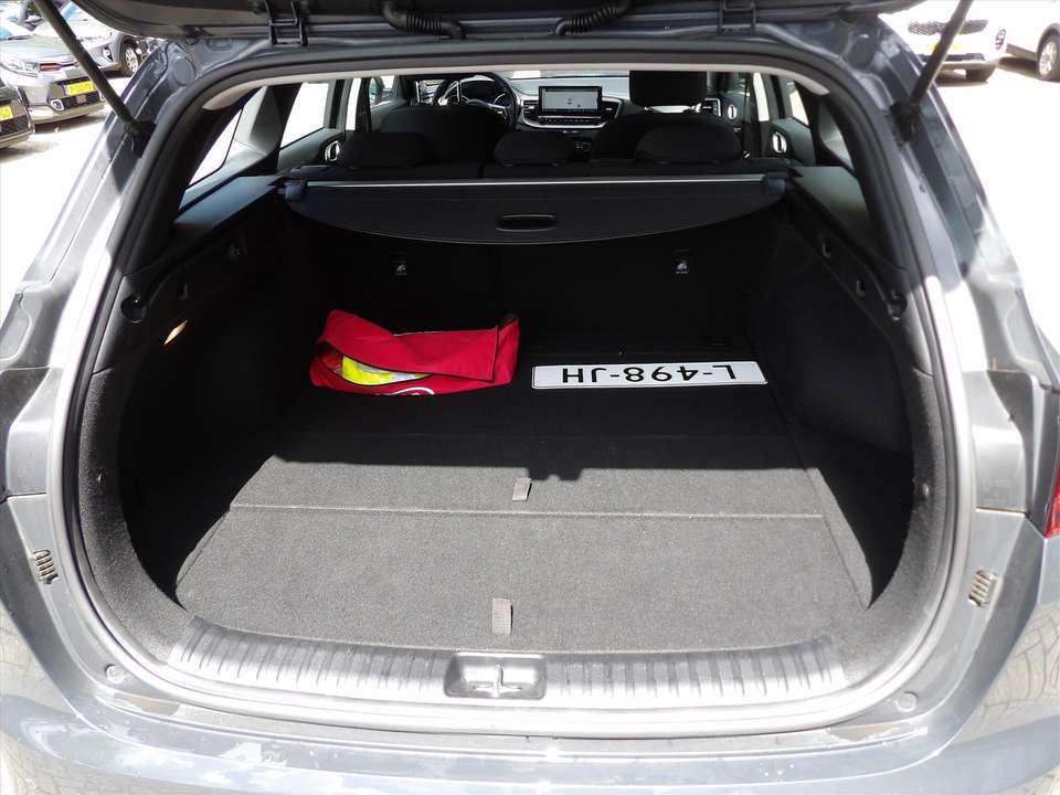 Car picture 19