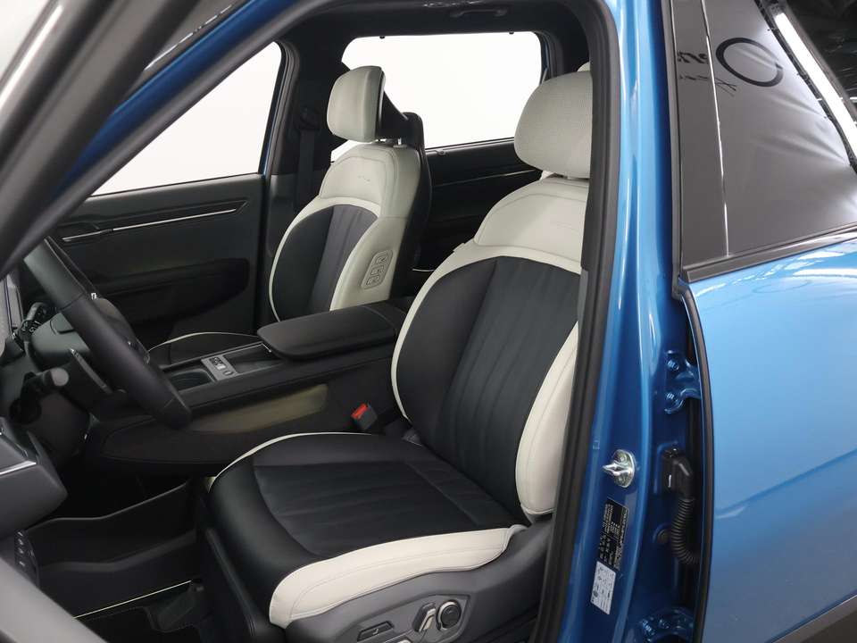 Car picture 10