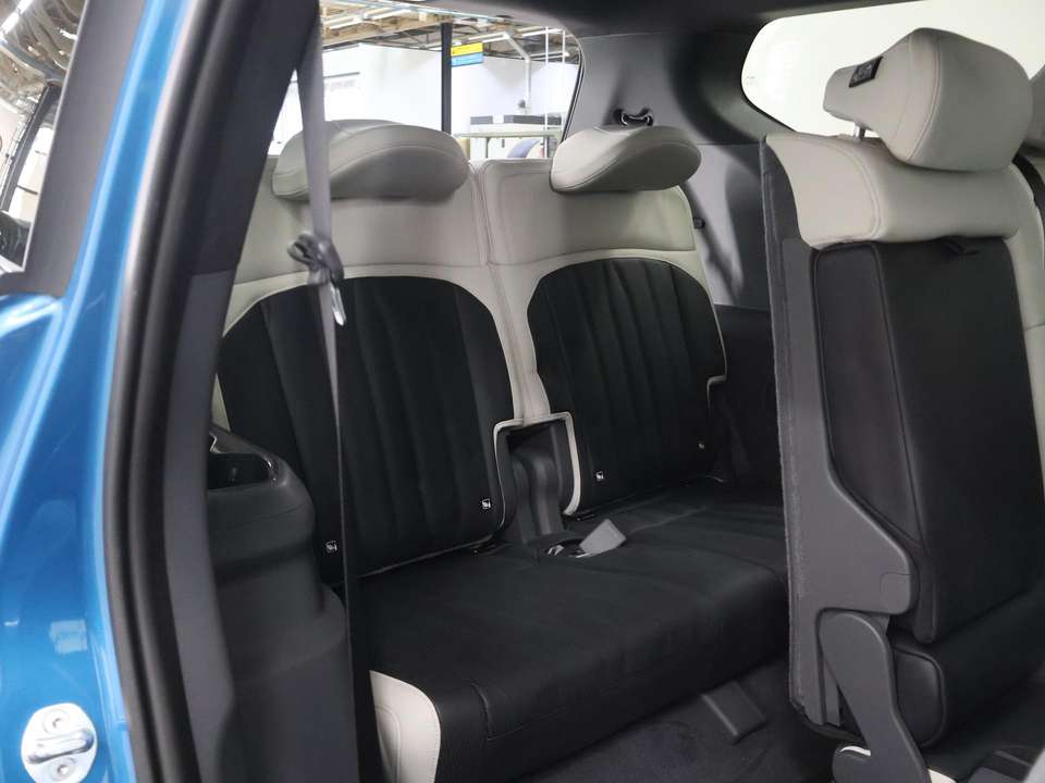 Car picture 12