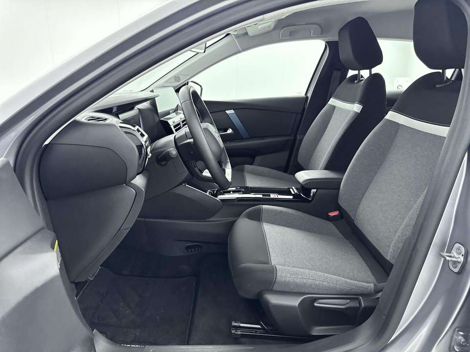 Citroen E-C4 X - Imagem 12