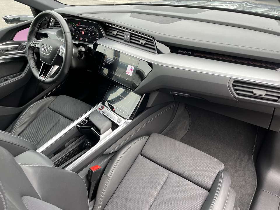 Car picture 11