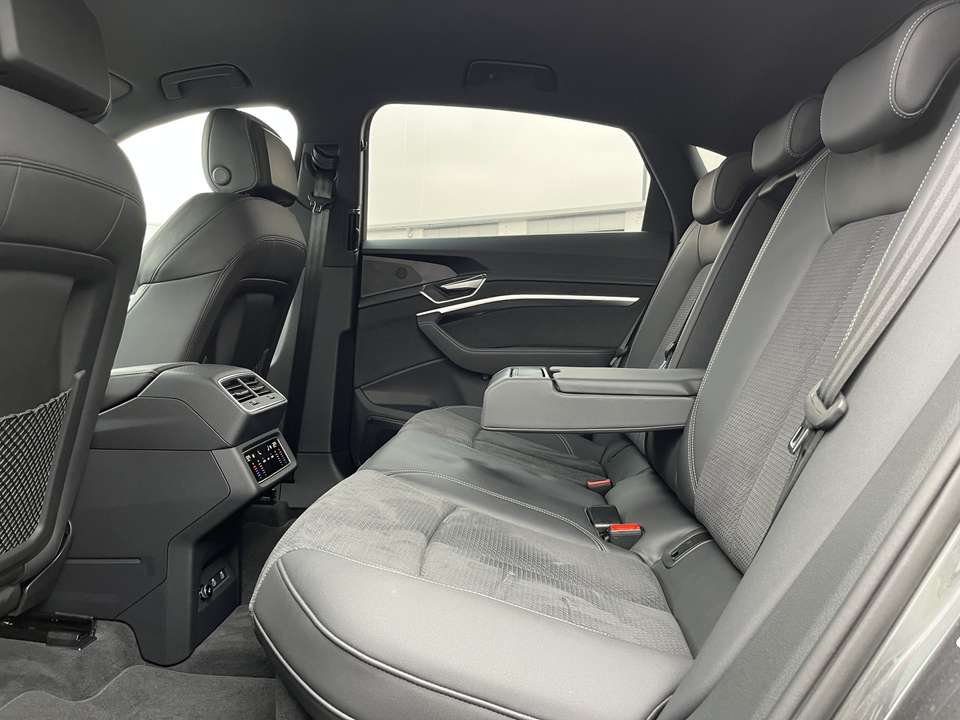 Car picture 14