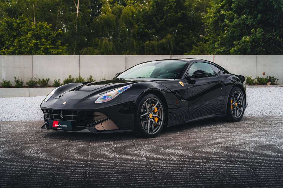 Ferrari F12 - Imagem 3