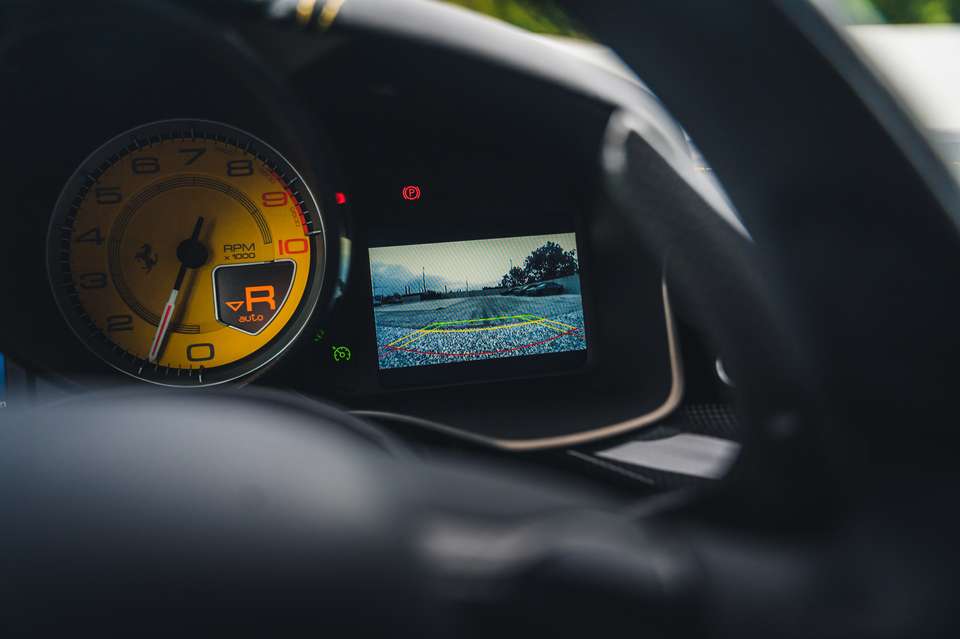 Ferrari F12 - Imagem 12