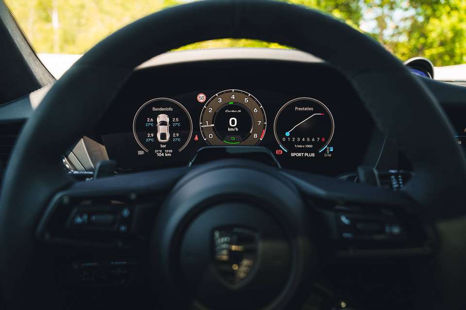 Car picture 14