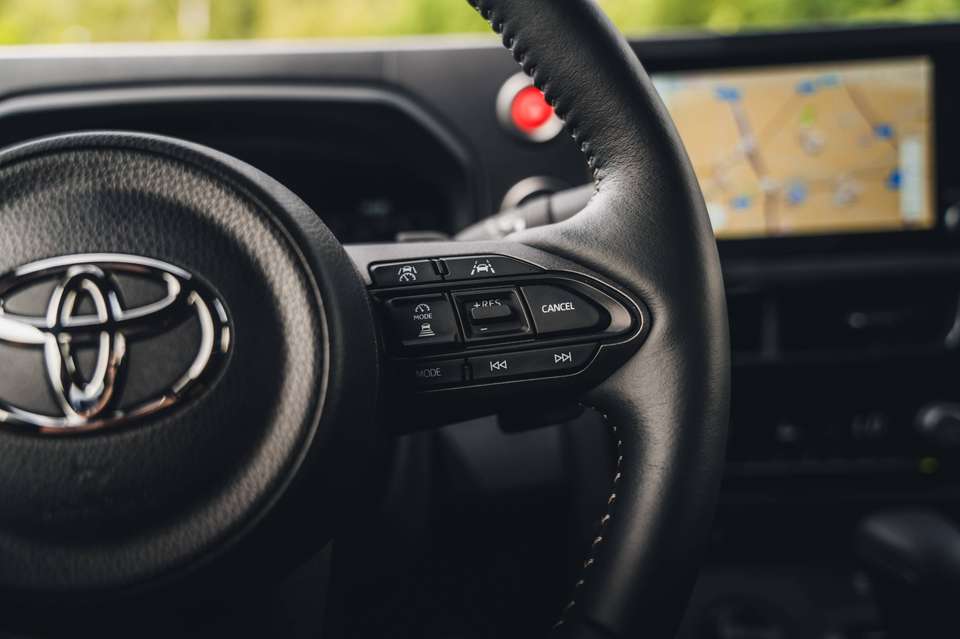 Car picture 14