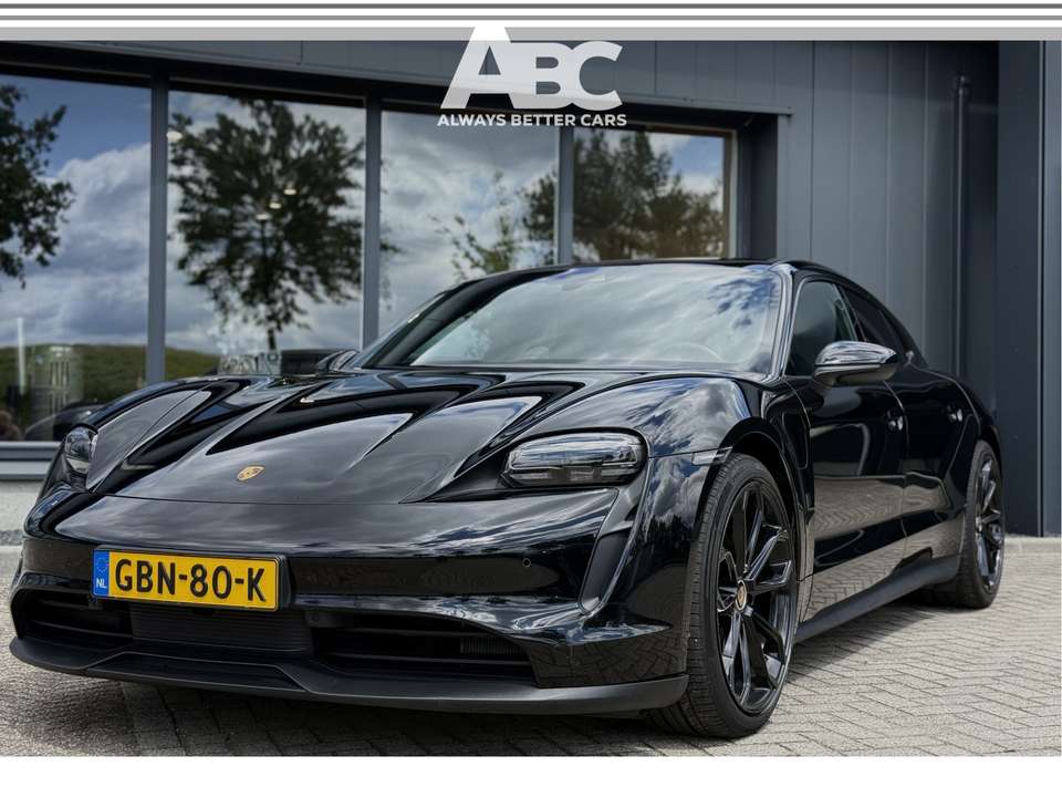 Porsche Taycan - Imagem 1