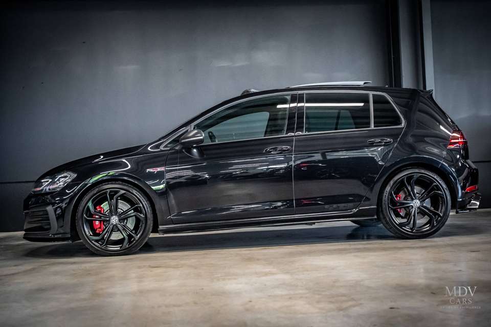 Volkswagen Golf GTI - Imagem 2
