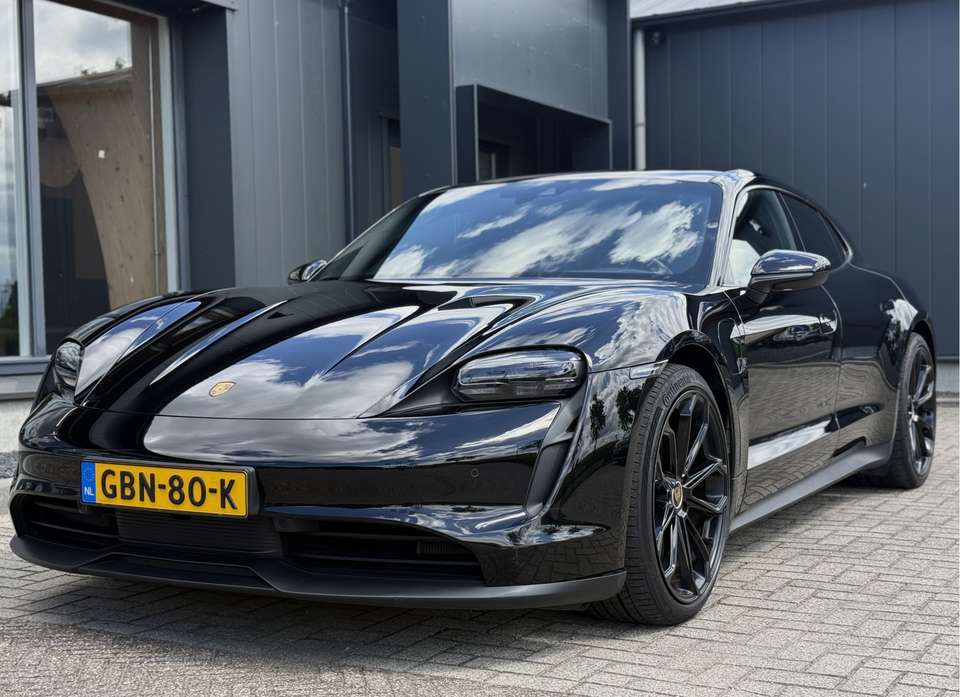 Porsche Taycan - Imagem 7