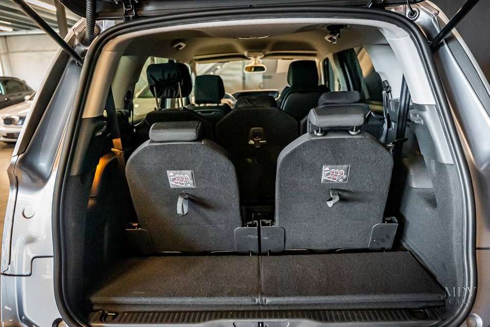 Car picture 9