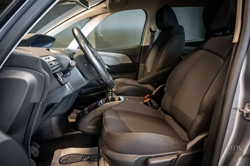 Car picture 11
