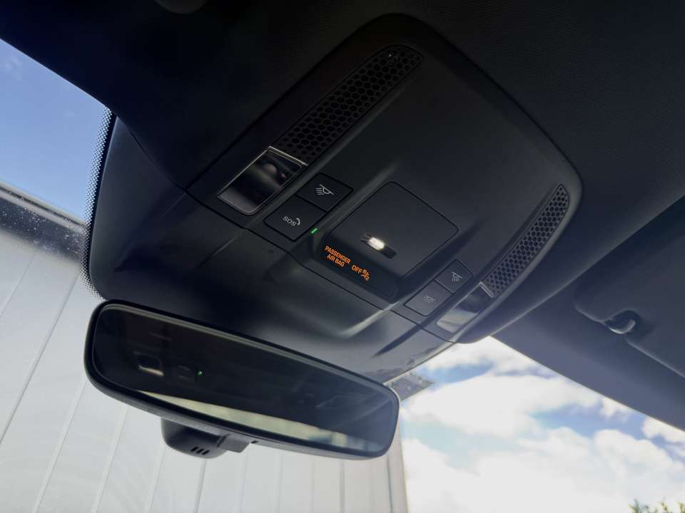 Porsche Taycan - Imagem 20