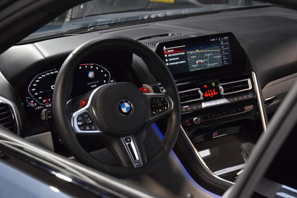 BMW M8 - Imagem 17